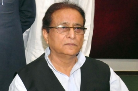 Have seen leaders who keep caps in pockets, wear them only during minority conferences: Azam Khan