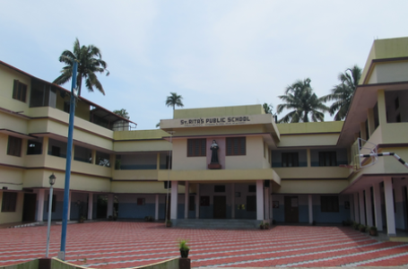 Hijab row: Kochi school reopens amid police presence, Kerala govt flags rights violation