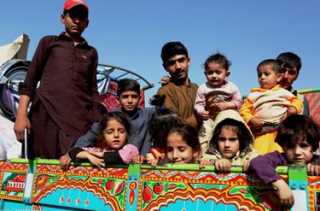 Pakistan intensifies crackdown on Afghan refugees amid rising tensions with Kabul