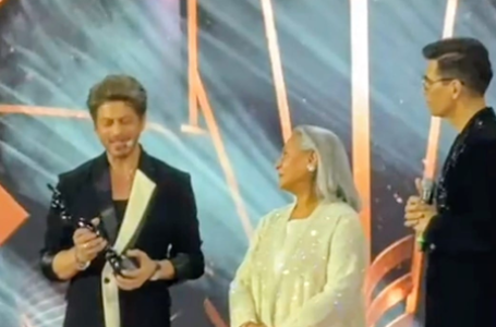 Shah Rukh Khan remembers Dilip Kumar’s wish to have a son like him at Filmfare 2025