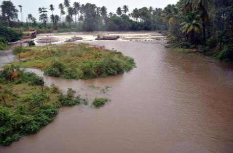 TN’s Mullaperiyar River overflows, several villages in Theni inundated, harvest destroyed