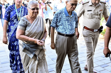 Infosys founder Narayana Murthy, wife Sudha Murty decline to participate in K’taka caste census