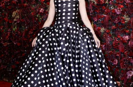 Aditi Rao Hydari warns of her WhatsApp impersonator