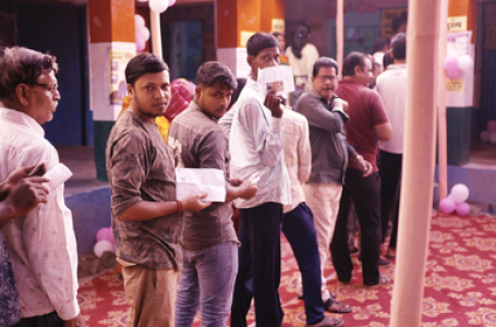 Bihar polls: 27.65 pc voter turnout recorded as voting picks up pace