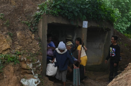 9 Cambodian civilians killed in border fighting, Thai military imposes curfew in 4 districts