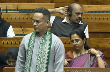 After PM Modi’s attack, Cong says Nehru advocated mass publicity of Vande Mataram